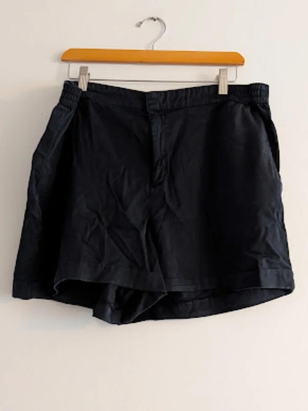 A New Day Black Shorts Size XXL